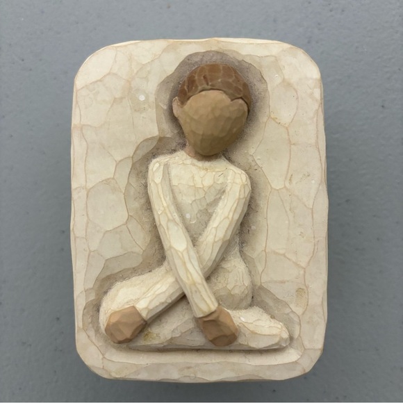 Willow Tree Serenity Trinket Box Small 2004 Susan Lordi Demdaco - Picture 1 of 10